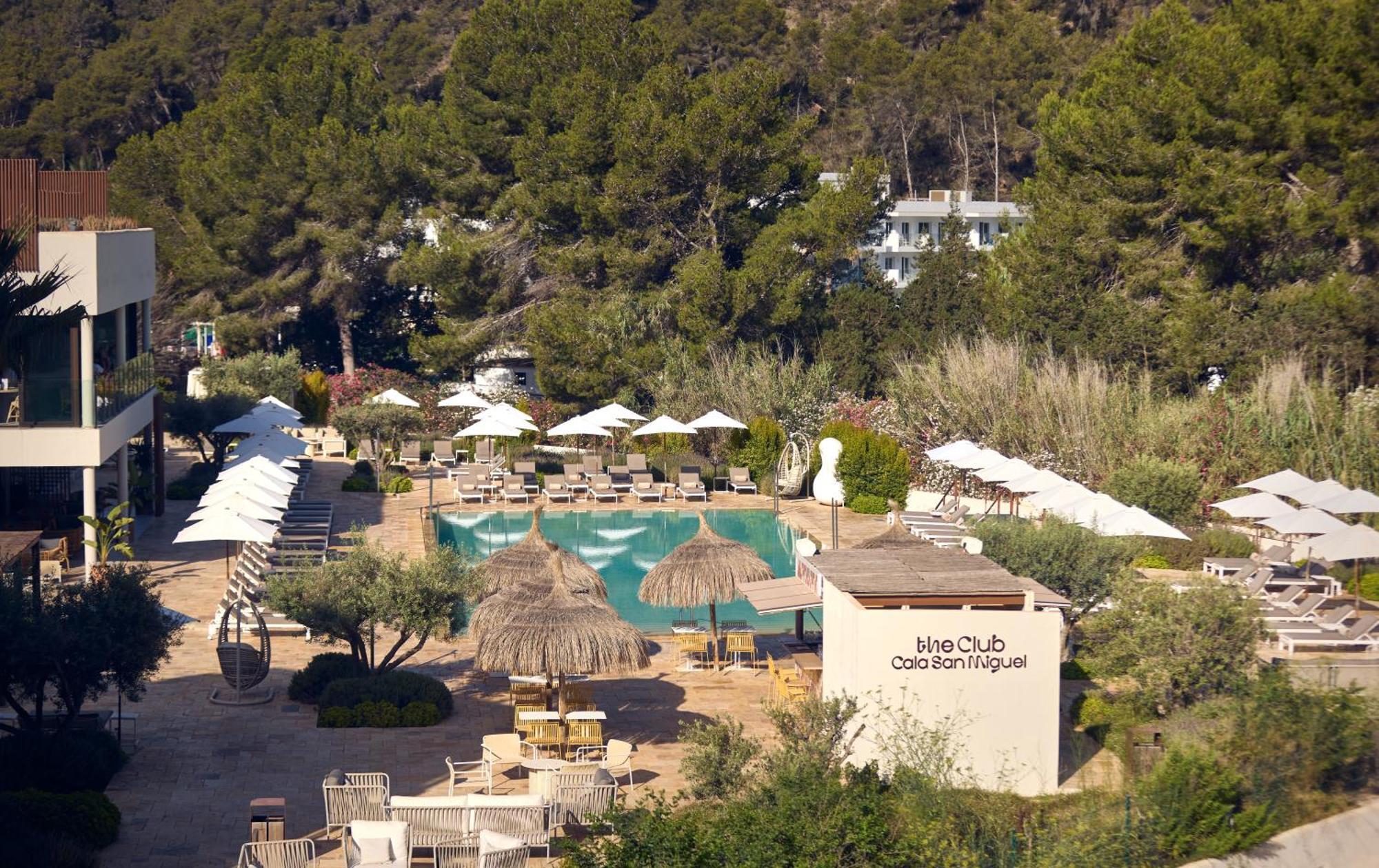 Cala San Miguel Ibiza Resort, Adults Only, Curio Collection By Hilton Port de Sant Miguel Exterior photo Club Med Club Cala Galdana, Menorca, Spain