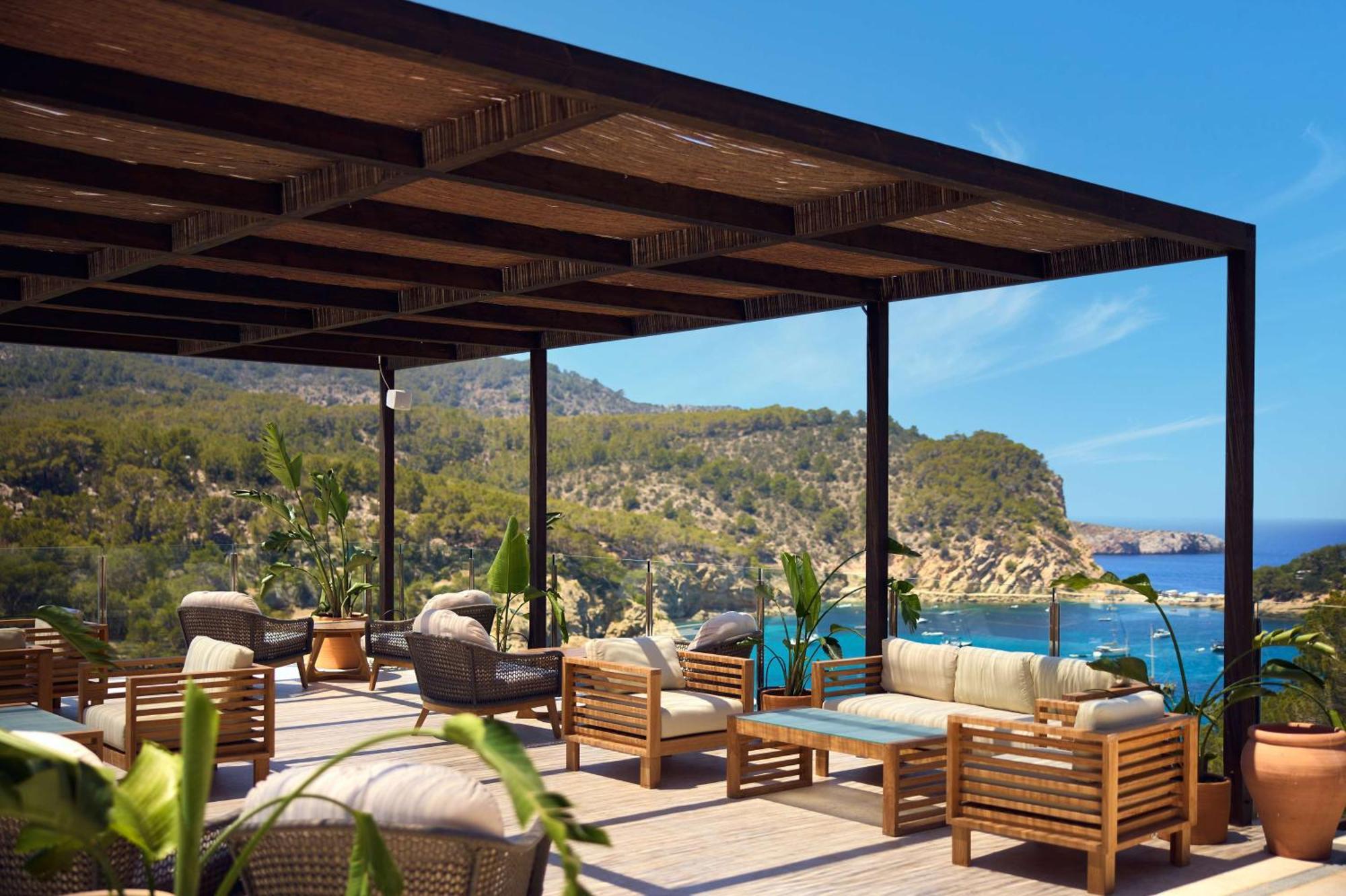 Cala San Miguel Ibiza Resort, Adults Only, Curio Collection By Hilton Port de Sant Miguel Exterior photo The hotel's restaurant