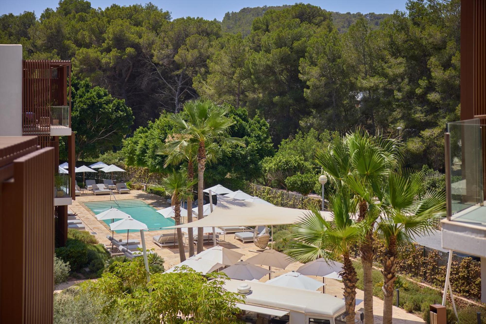 Cala San Miguel Ibiza Resort, Adults Only, Curio Collection By Hilton Port de Sant Miguel Exterior photo